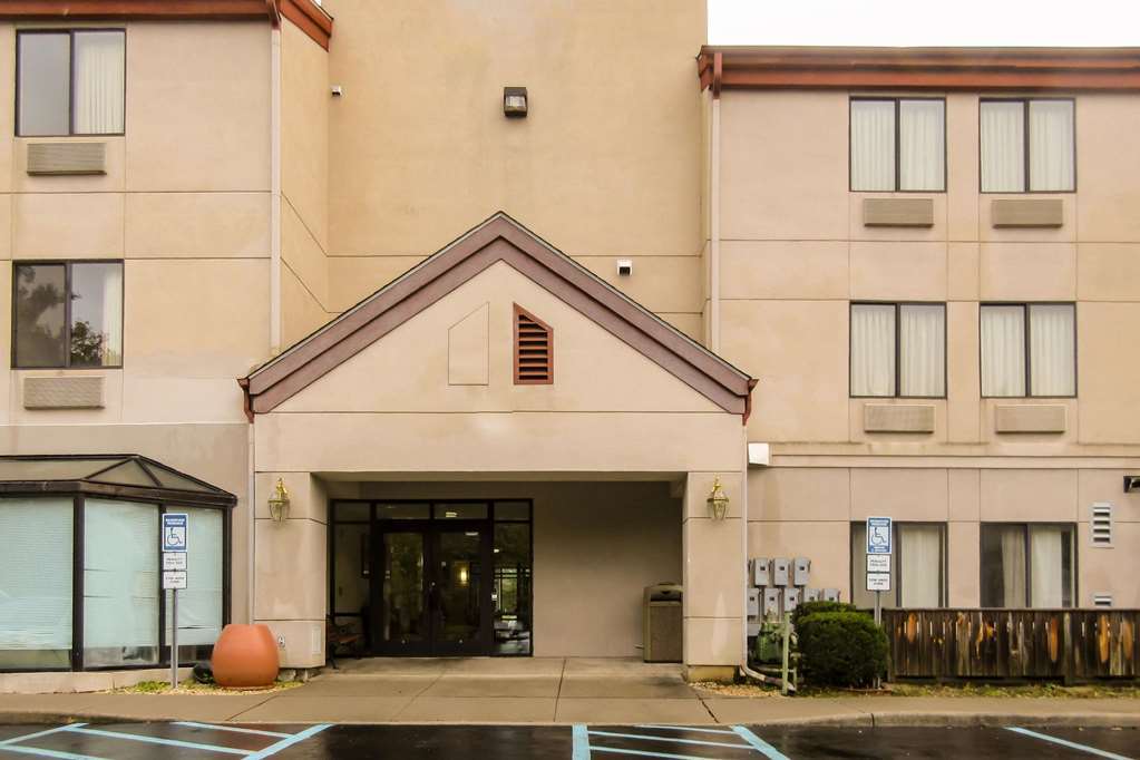 Comfort Inn & Suites Troutville - Roanoke North - Daleville Exterior foto